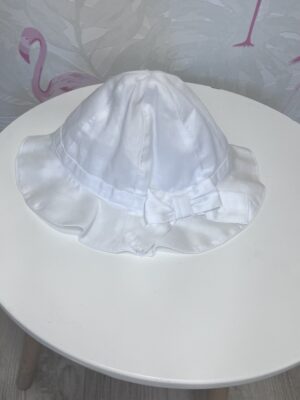 Gorrito blanco