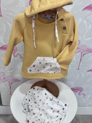 CONJUNTO BEBE NIÑO FELPA MOSTAZA ESTRELLAS