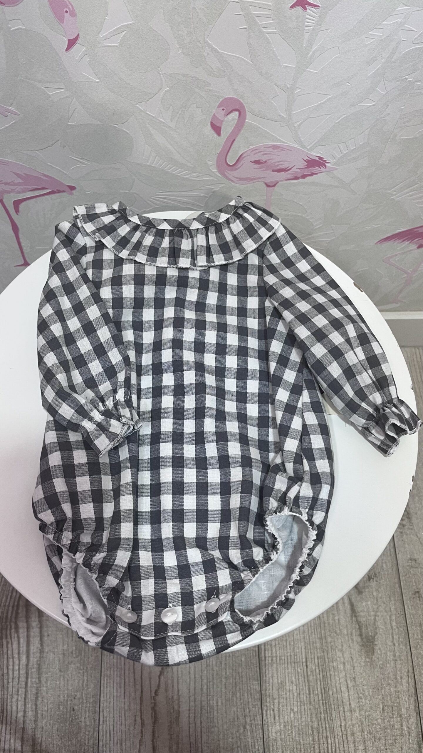 PELELE VICHY GRIS Y BLANCO BEBE 1 PELELE VICHY GRIS Y BLANCO BEBE