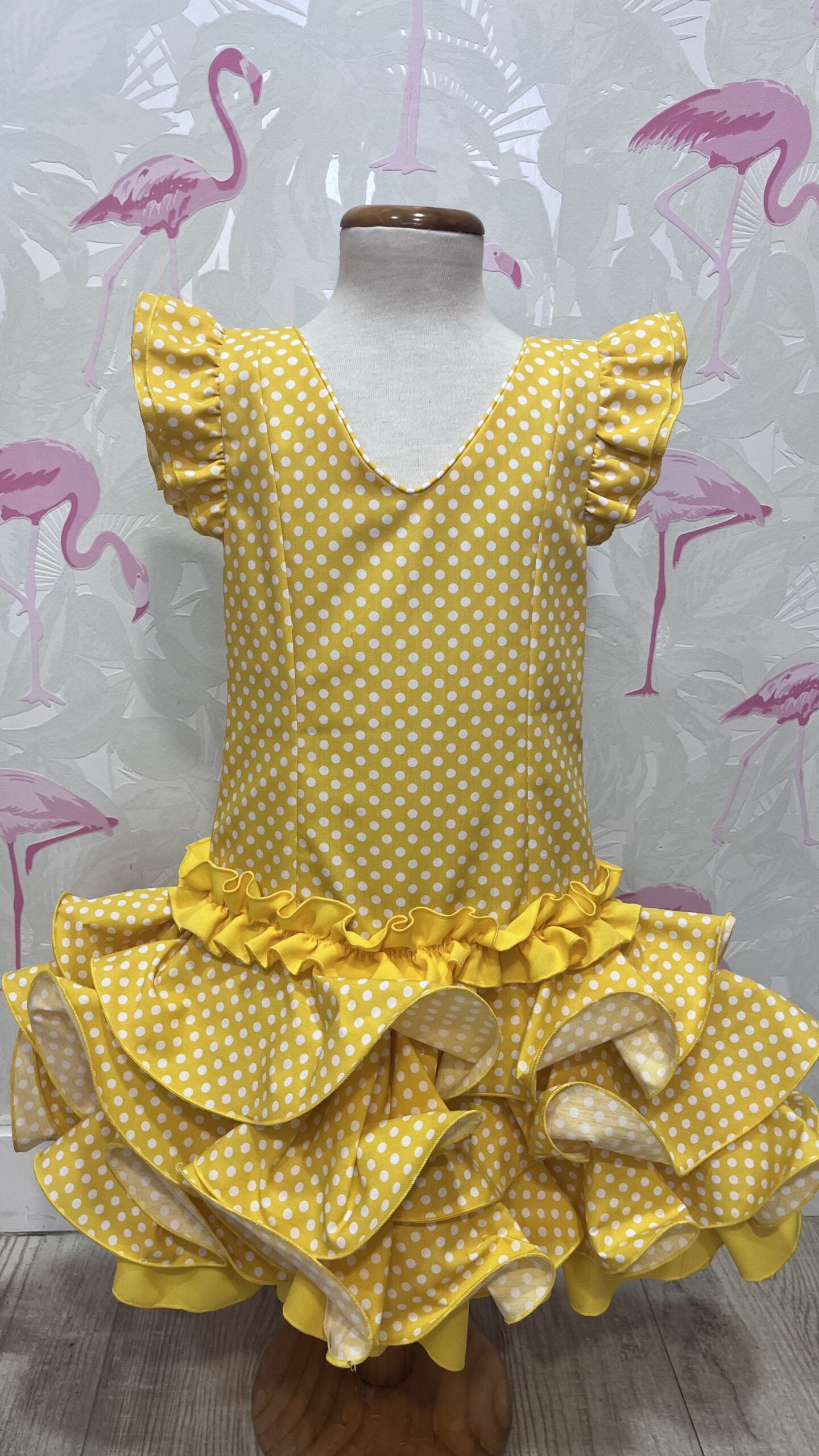 VESTIDO FLAMENCA ( CLASICO) LUNAR AMARILLO 1 VESTIDO FLAMENCA ( CLASICO) LUNAR AMARILLO