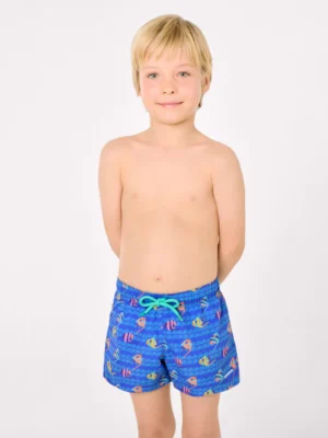 BAÑADOR NIÑO PECES TROPICALES