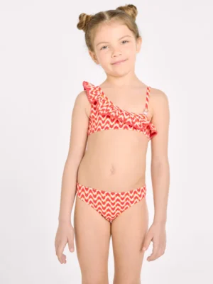 La Mar Salá - Moda Infantil 3 Bikini niña asimétrico detalle volante estampado étnico