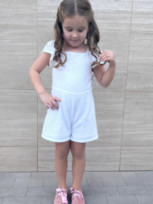 La Mar Salá - Moda Infantil 5 MONO LINO BLANCO LAZADAS CORAL